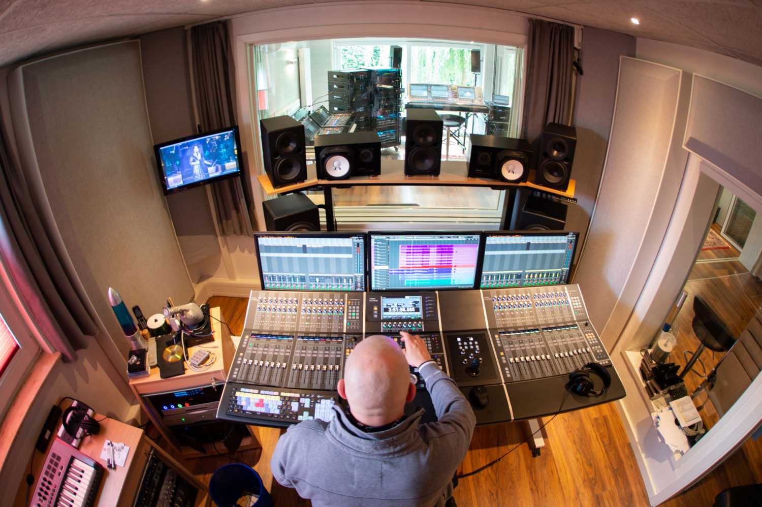 Stephan Weber continues to invest in live and studio technology