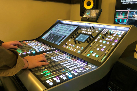 The new L200is the third SSL Live desk to be installed at Southcrest Baptist Church