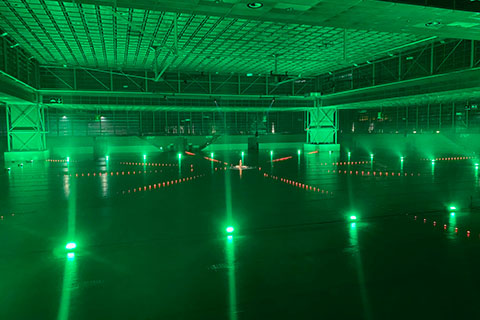 Elements of the show were recorded at the vast Halle 6 of Dusseldorf Messe (photo: Michael Kuehbandner)