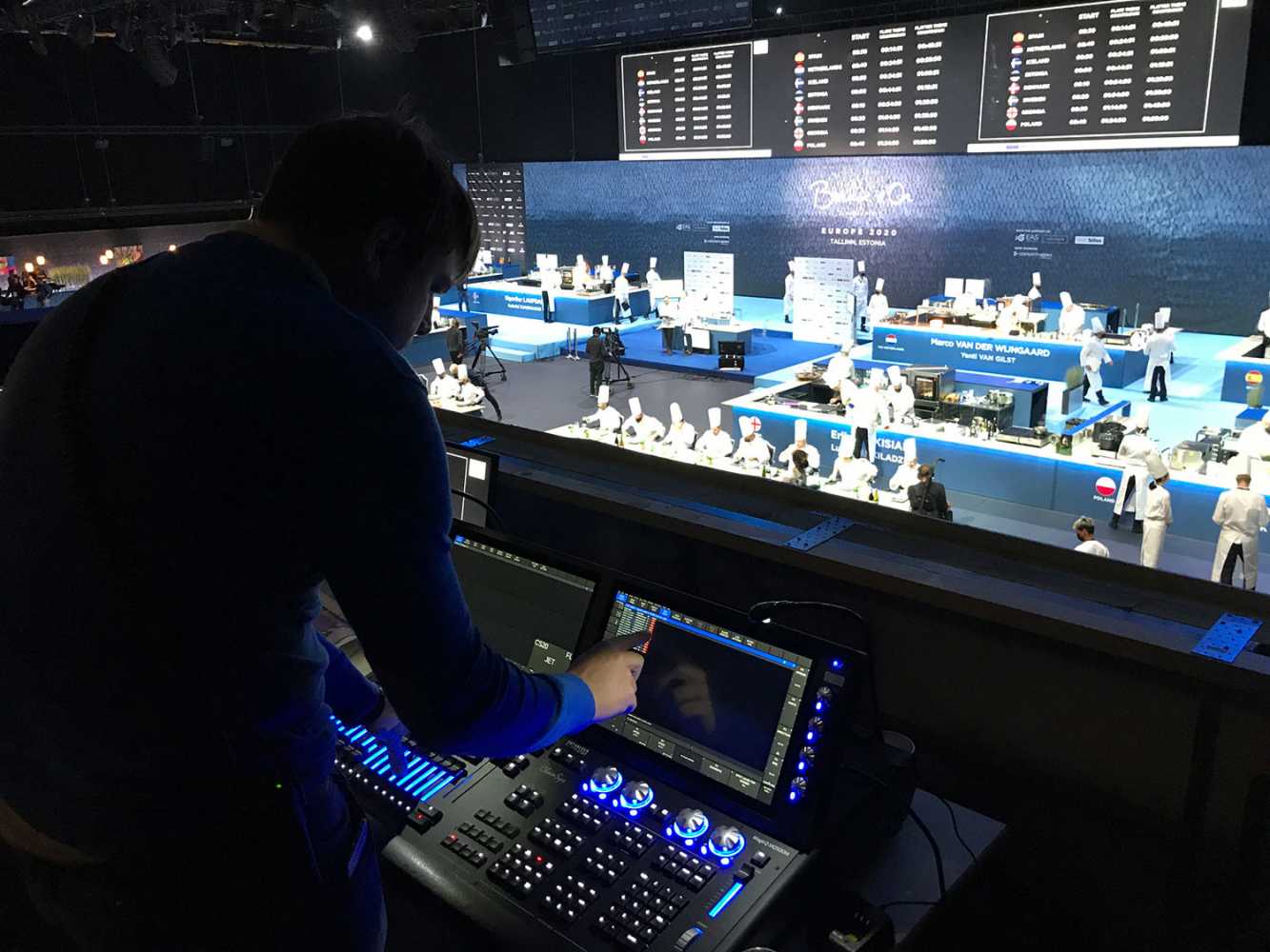 In the mix: the ChamSys MagicQ MQ500M Stadium console (photo: Lauri Laan)