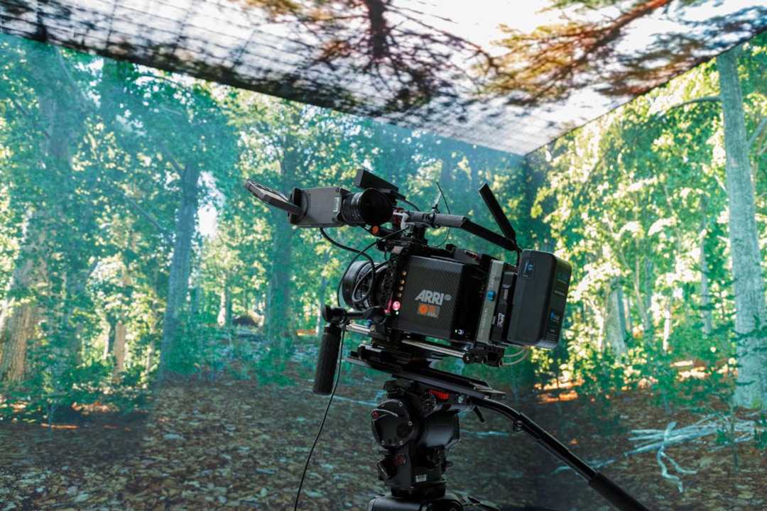 Vero offers filmmakers a high-end LED surround screen backdrop, realtime graphics and in-sync camera tracking