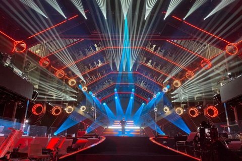 The lighting rig included over 400 Robe moving lights (photo: Sound d-light Srl)