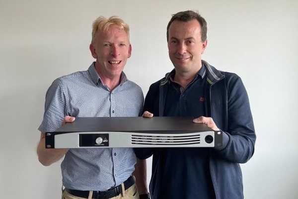 Mike Roisetter and Mark Parkhouse with the CloudPower amplifier