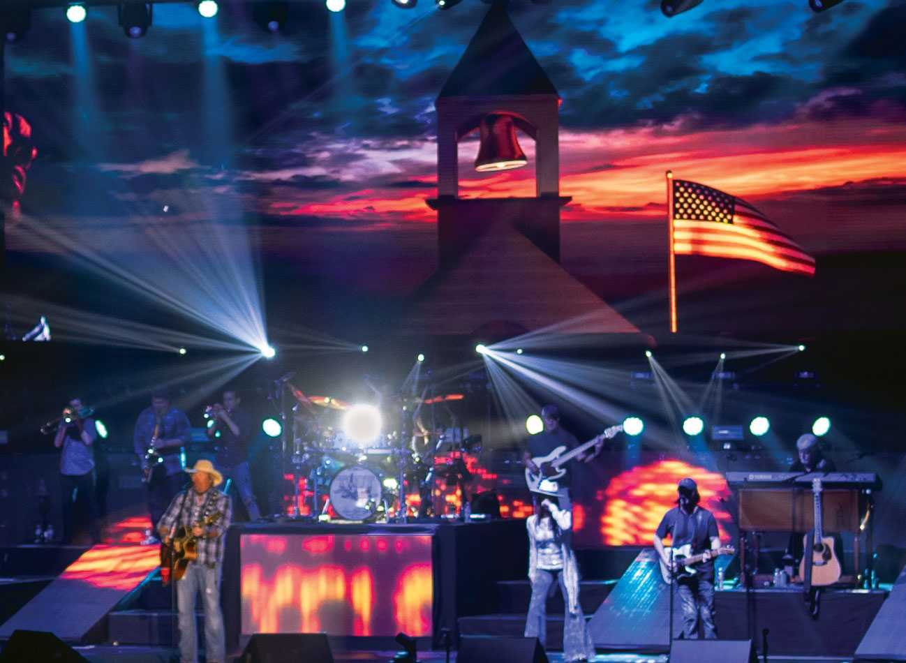 Toby Keith’s tour kicked off at the Denny Sanford Premier Centre in Sioux Falls