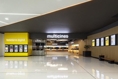 Multicines began operating in Ecuador in 1996, pioneering the use of new technology in commercial cinemas