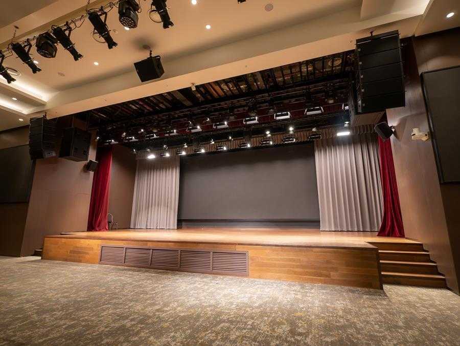 Martin Audio’s Wavefront Precision Compact (WPC) was chosen for the project