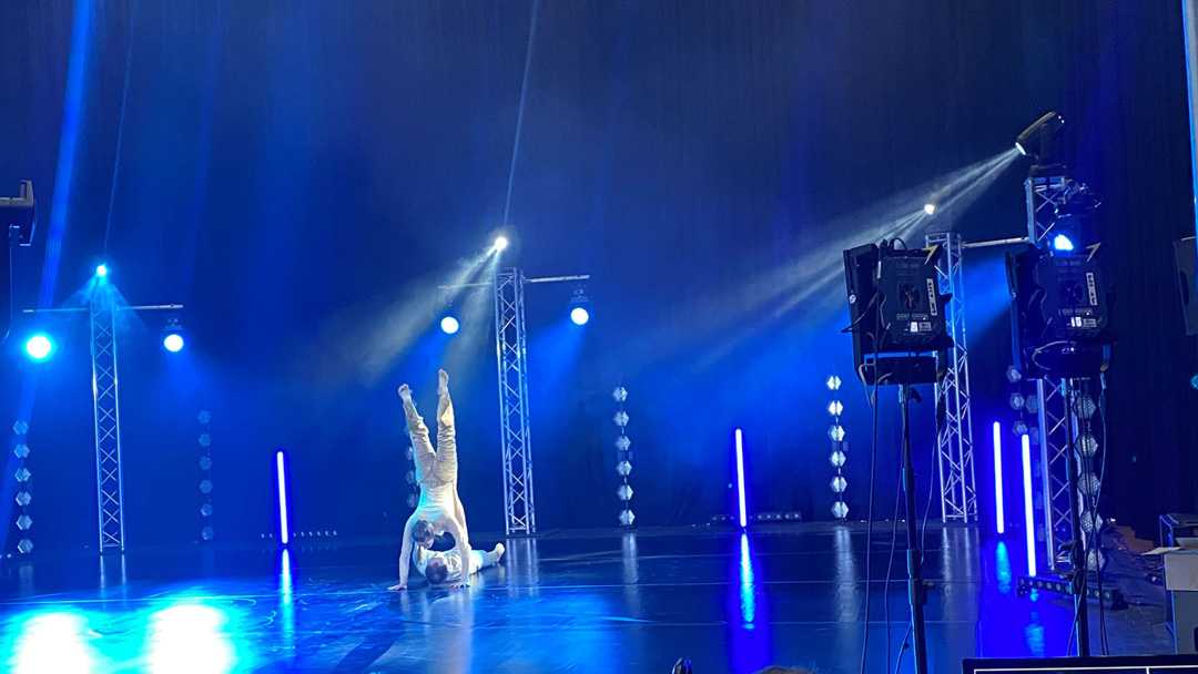 The Titan Tubes were rigged on their floor mount stands around the dance floor (photo: Nick Jevons)