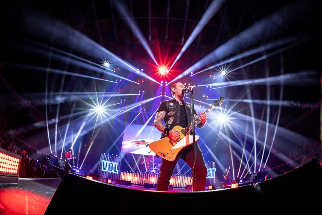 Volbeat in action (photo: Britt Bowman)