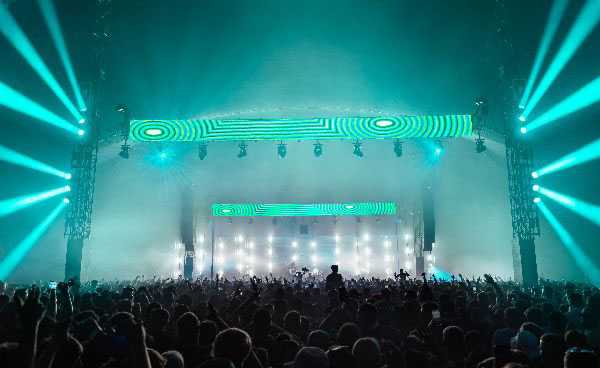 Martin MAC Aura PXL at Creamfields (photo: Brad Kavanagh)