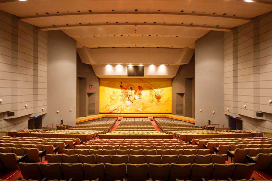 The multi-purpose Hall has a seating capacity of 1000