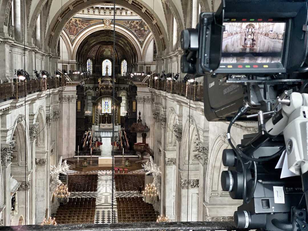 ‘Installing any type of lighting rig at St Pauls Cathedral is challenging’