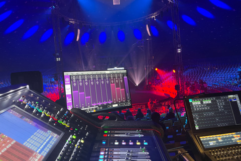 The KLANG:konductor is installed at the FOH position alongside a DiGiCo SD12