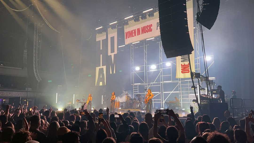 Haim’s 2022 North American tour leg kicked off on 24 April in Las Vegas