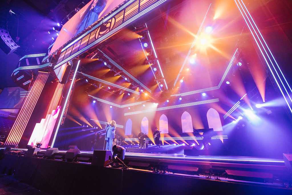 Bandit Lites supplied more than 320 fixtures for the awards