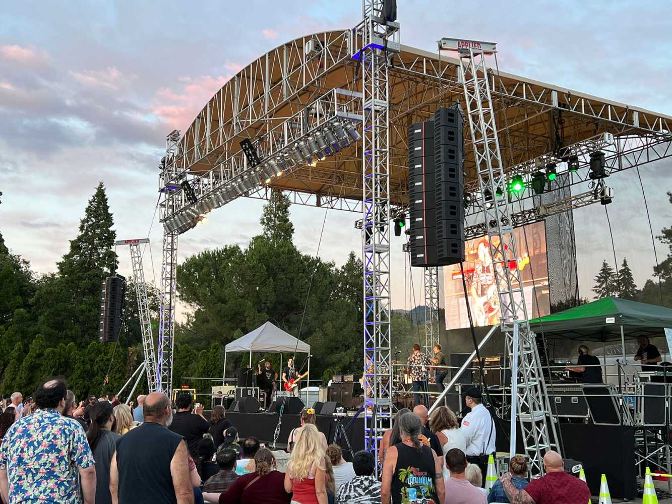 The new EAW system was put to the test for Seven Feathers Casino Resorts’ annual outdoor concert