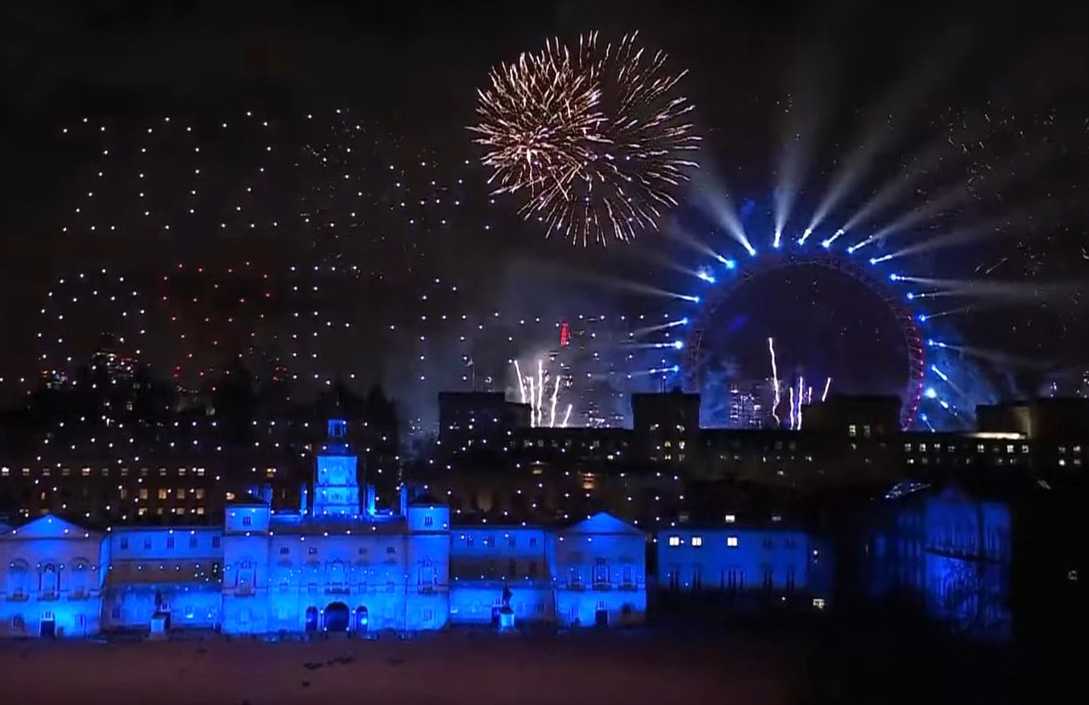 The show included 12,000 fireworks, 400 drones and over 300 high-power lights