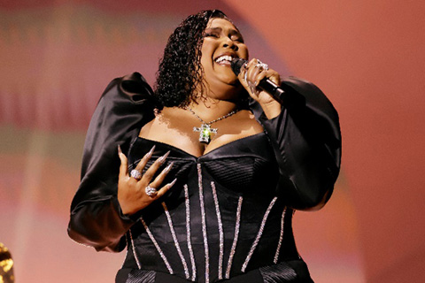 Lizzo performs onstage during the 65th Grammy Awards (photo: Kevin Winter/Getty Images)