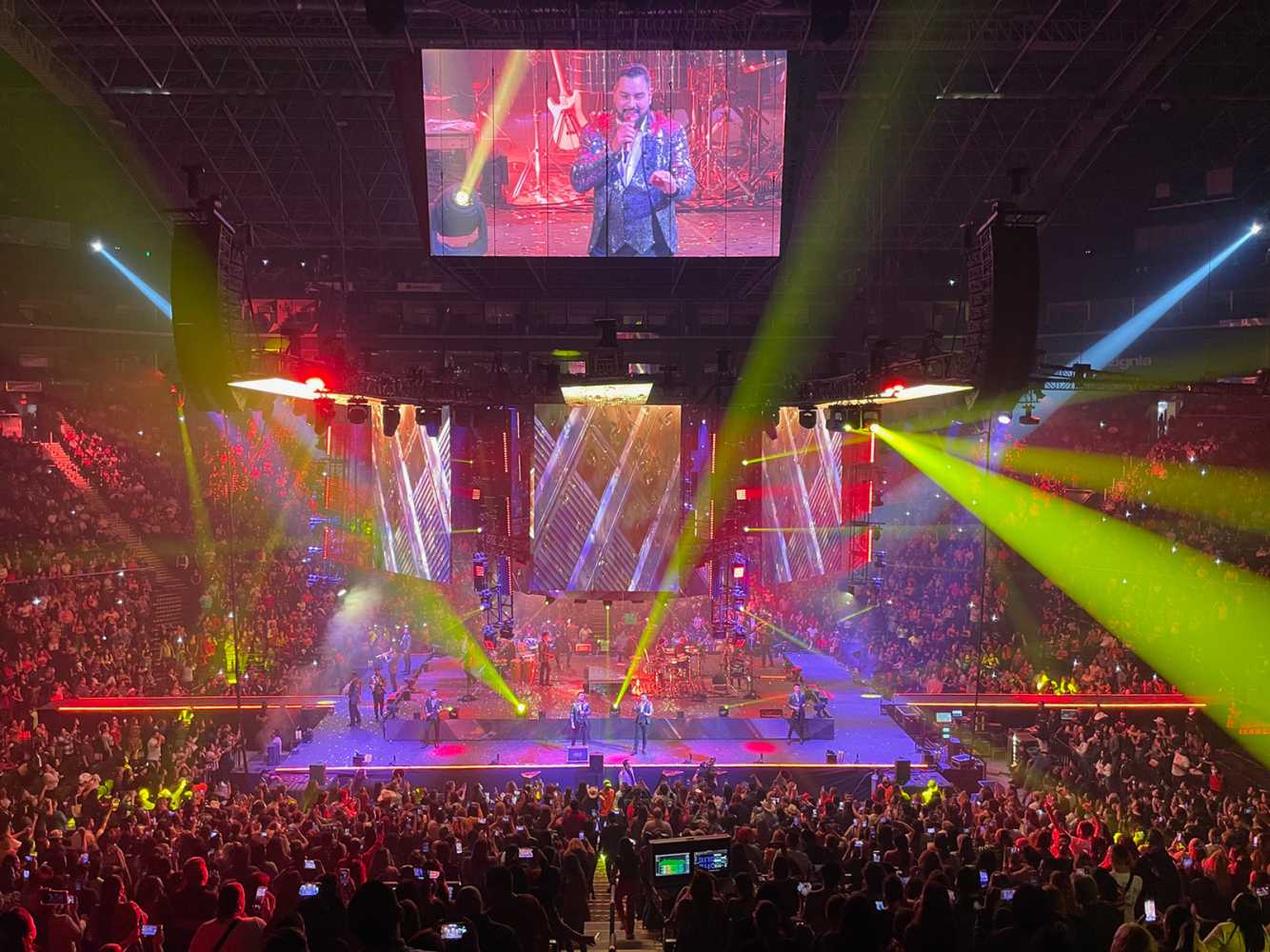 Banda MS play Arena Monterrey