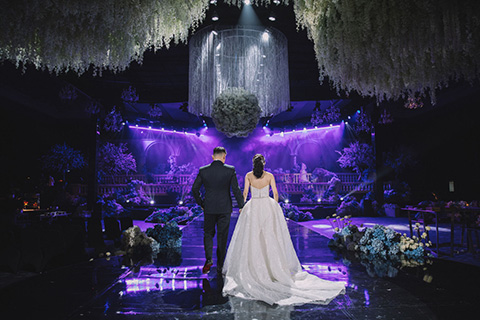 The wedding format in Indonesia – especially Surabaya – will often resemble a gala dinner or awards night (photo: Alvan Christian)