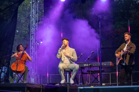 Calum Scott performed to a full crowd at Zevenwacht Wine Estate in Cape Town