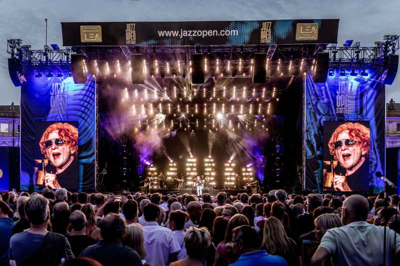 Around 50,000 visitors experienced performances by Melody Gardot, Deep Purple, Grace Jones, Die Fantastischen Vier, Joss Stone and Simply Red (photo: Matthias Halbweis)