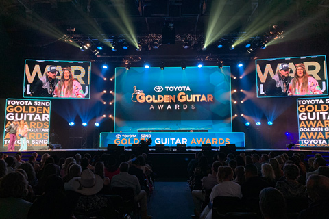 The festival culminates in the televised Golden Guitar Awards