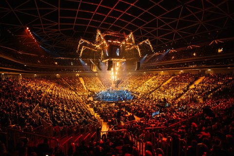 This was the first 360° stage in the history of Arena Stožice