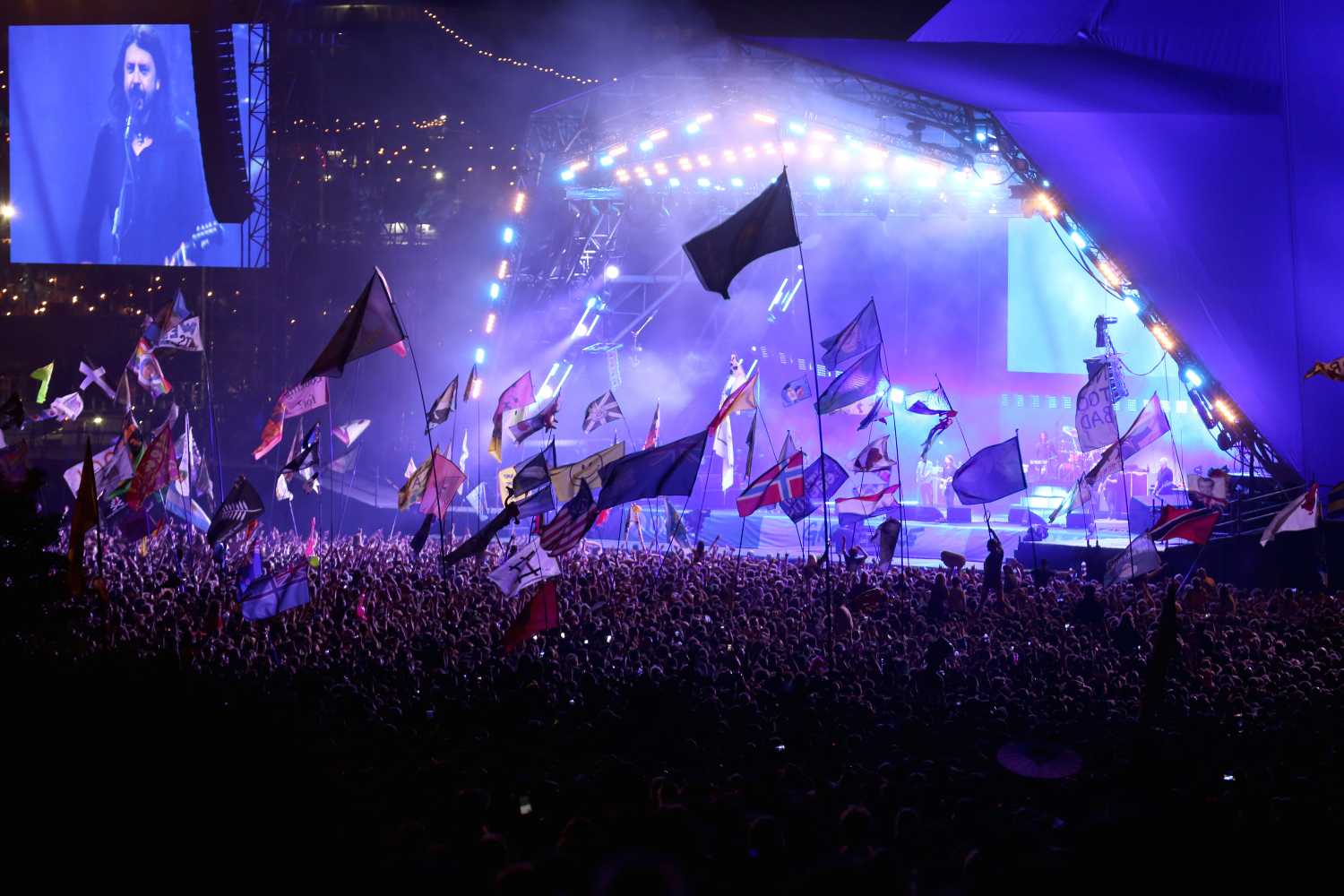 Color Force Ii Chroma-Q Color Force II lights up Glastonbury’s Pyramid Stage - LSi Online