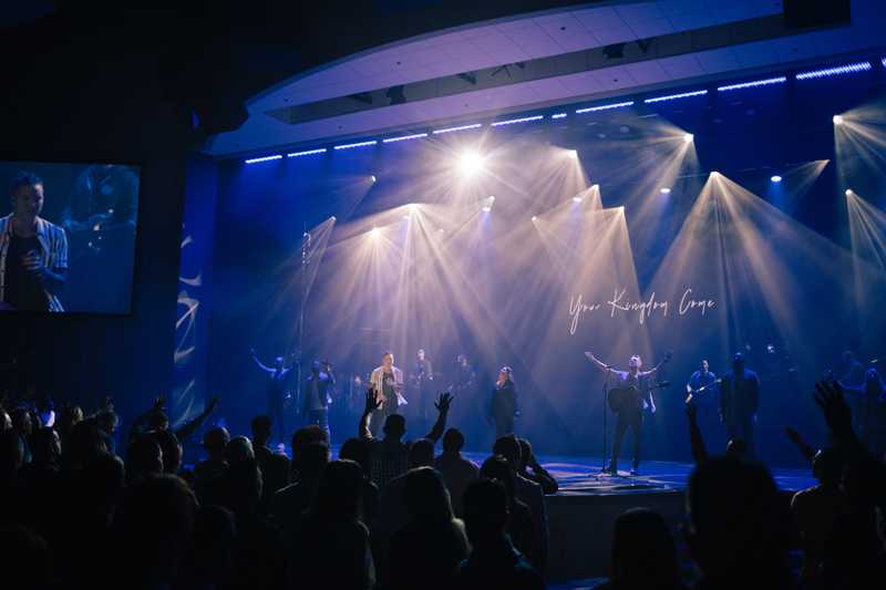 Martin fixtures enhance Church of the Highlands - LSi Online