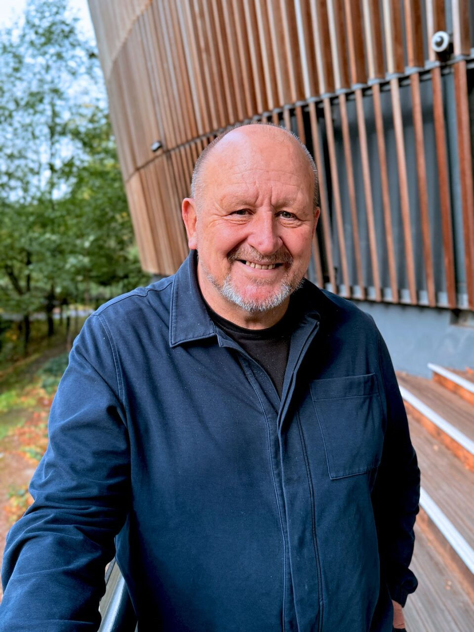 Sean Crowley wins OISTAT lifetime award - LSi Online