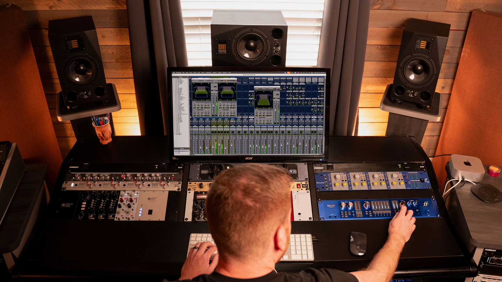 Focusrite announces first ISA audio interface - LSi Online